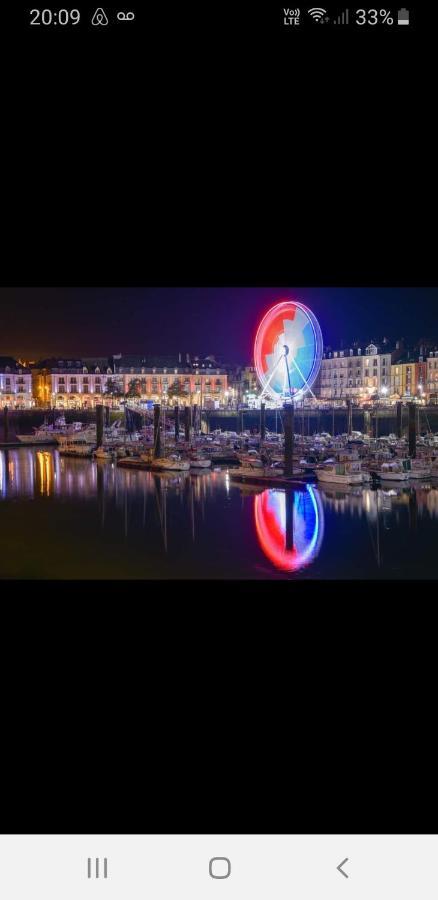 Au Coin Du Quai Entre Mer Et Port De Plaisance Apartamento Dieppe Exterior foto